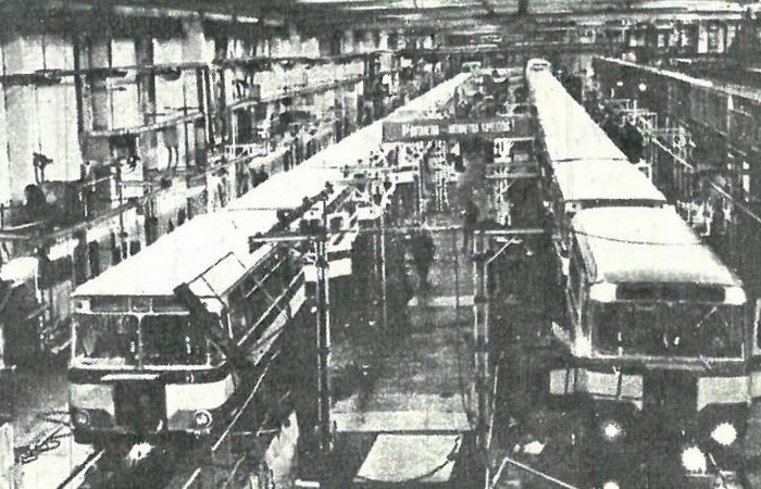 До выпуска автобусов дело дошло не сразу. /Фото: fotobus.msk.ru.