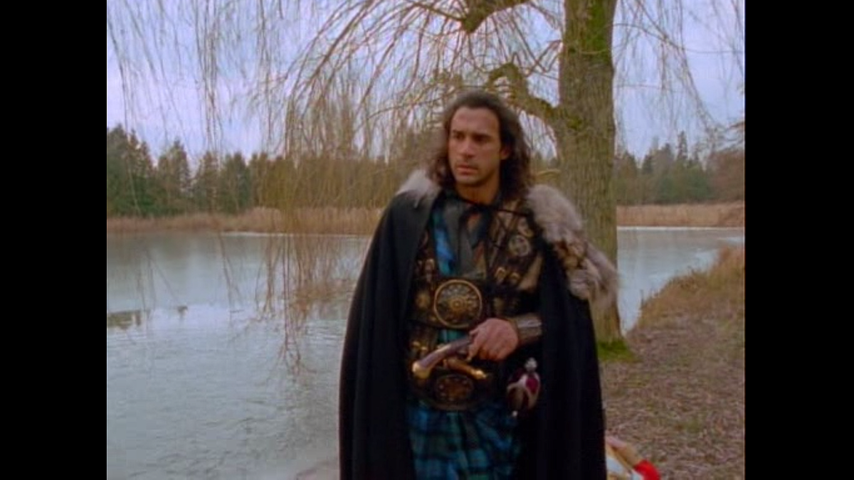 Кадр из сериала Горец (1992 – 1998) 