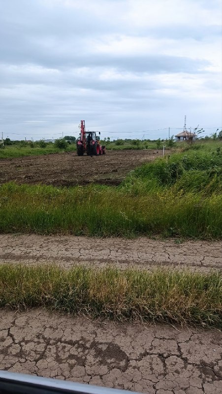 Грунтовка около нашего участка