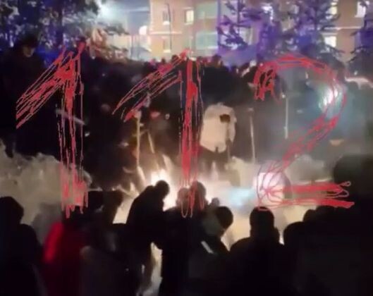    Детей завалило снегом