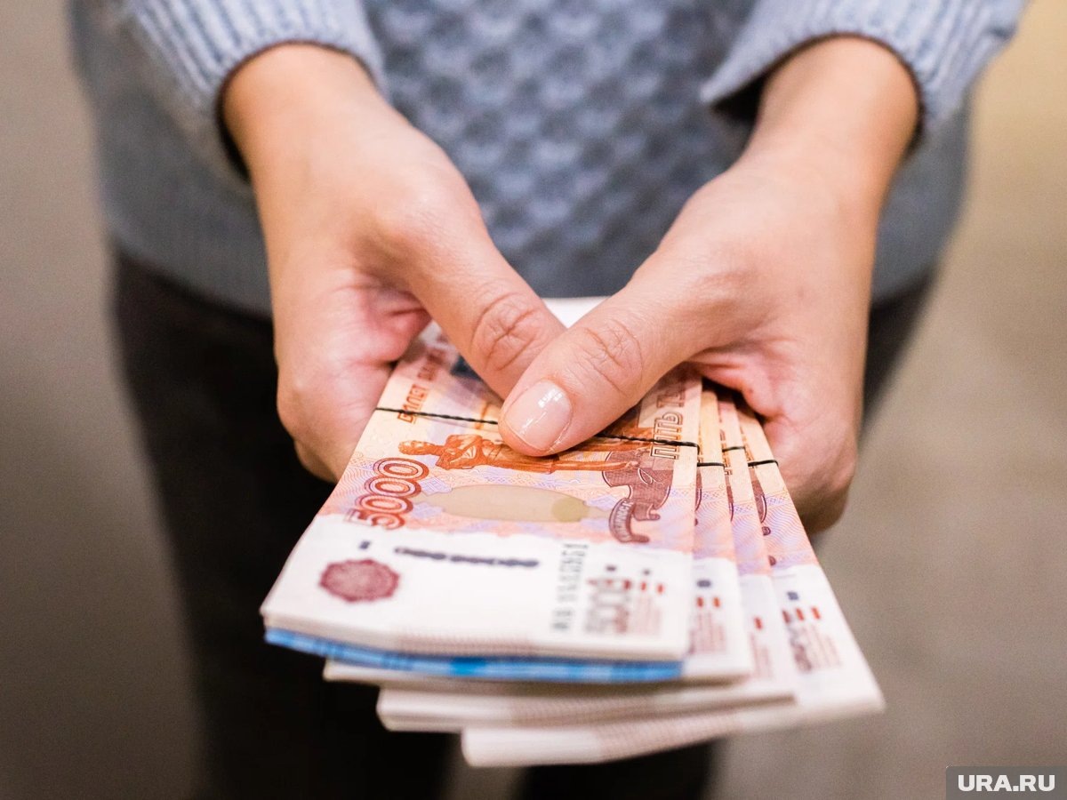     В министерстве обратили внимание на правовую коллизию с программой долгосрочных сбережений