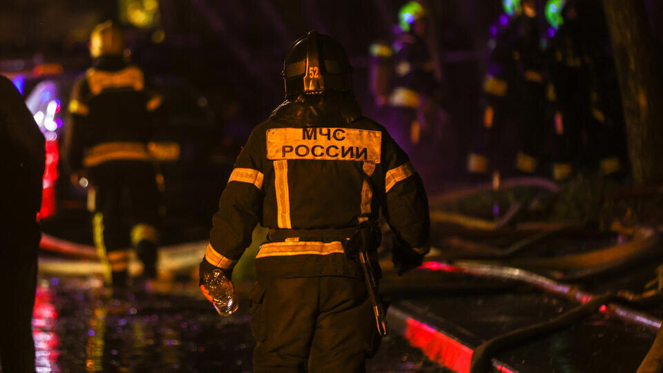     Резервуар с нефтепродуктами загорелся после падения обломков БПЛА на Кубани www.globallookpress.com/Shatokhina Natalia/news.ru