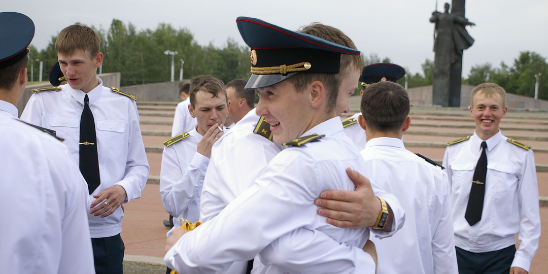 Ооооо! Или "Ты кто?": Курьёзы курсантских встреч после выпуска...