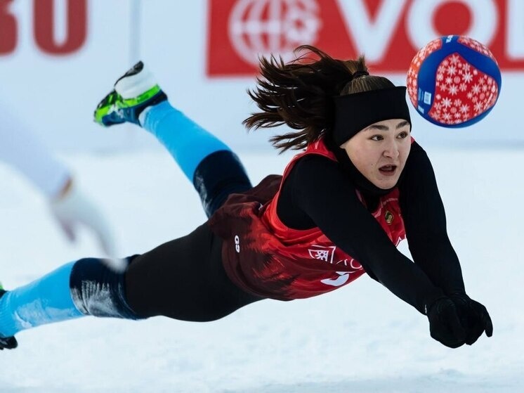     На базе горнолыжного комплекса Хабаровского края выступили сильнейшие волейболисты России фото: Александр Лукин