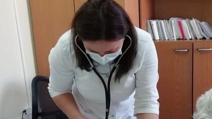    Депздрав Югры сообщил о состоянии подростка, которого госпитализировали после схода снега с крыши в Лянторе