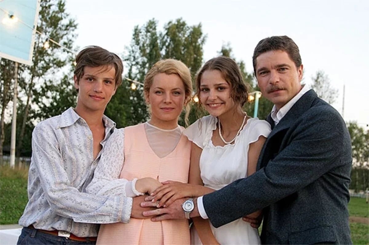    Сериал «Громовы», 2006 г.