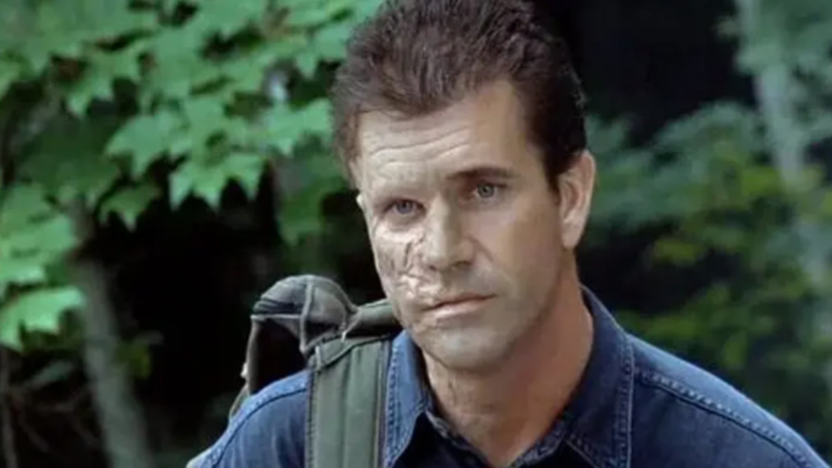 Кадр из кинофильма "Человек без лица", 1993 г., режиссер Мэл Гибсон, сценарист Малкольм Макрури, композитор Джеймс Хорнер (скриншот)