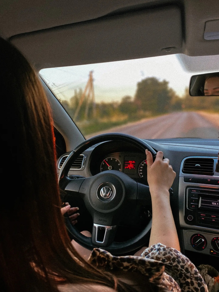 Дочь за рулëм