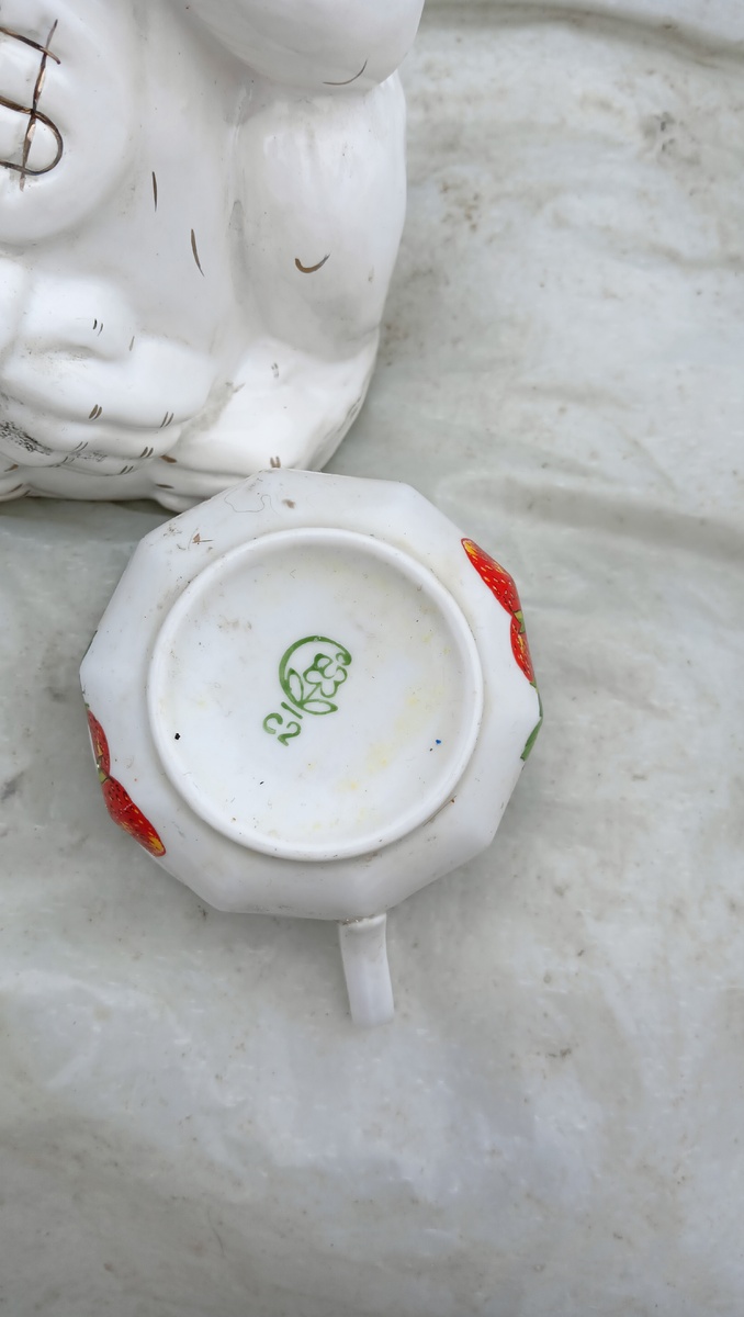 Барахолка рулит. Фото автора 