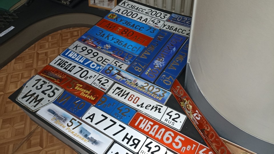    Большинство экспонатов собирали сотрудники, ветераны и коллекционеры. Светлана БАШТОВАЯ