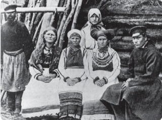 С каким из народов России русские воевали дольше всех