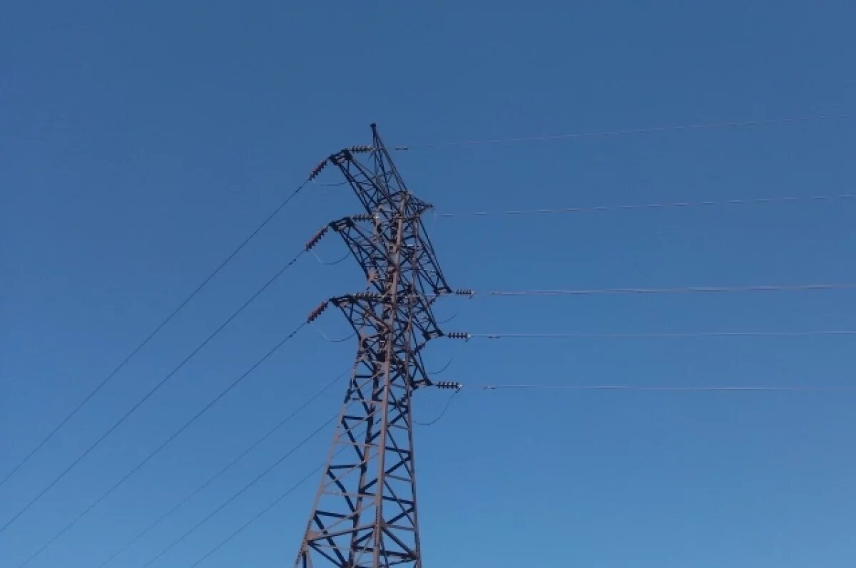    Жителя Липецкой области оштрафовали за прикрепление розетки к ЛЭП