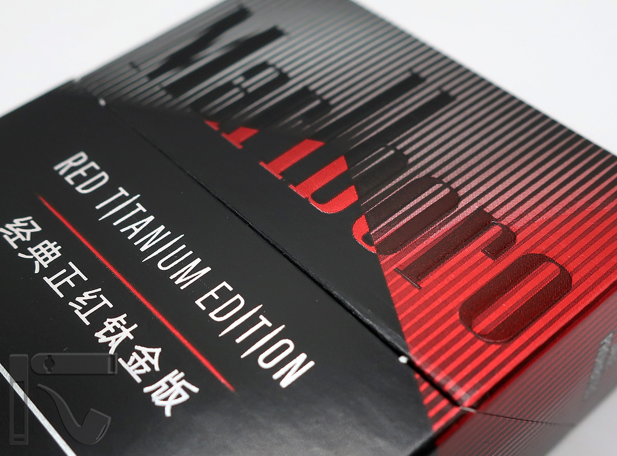 Сигареты Marlboro Red Titanium Edition. Фото: © канал "Уголок Курильщика"