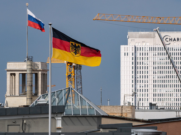     ФОТО: BERND VON JUTRCZENKA/DPA/GLOBAL LOOK PRESS