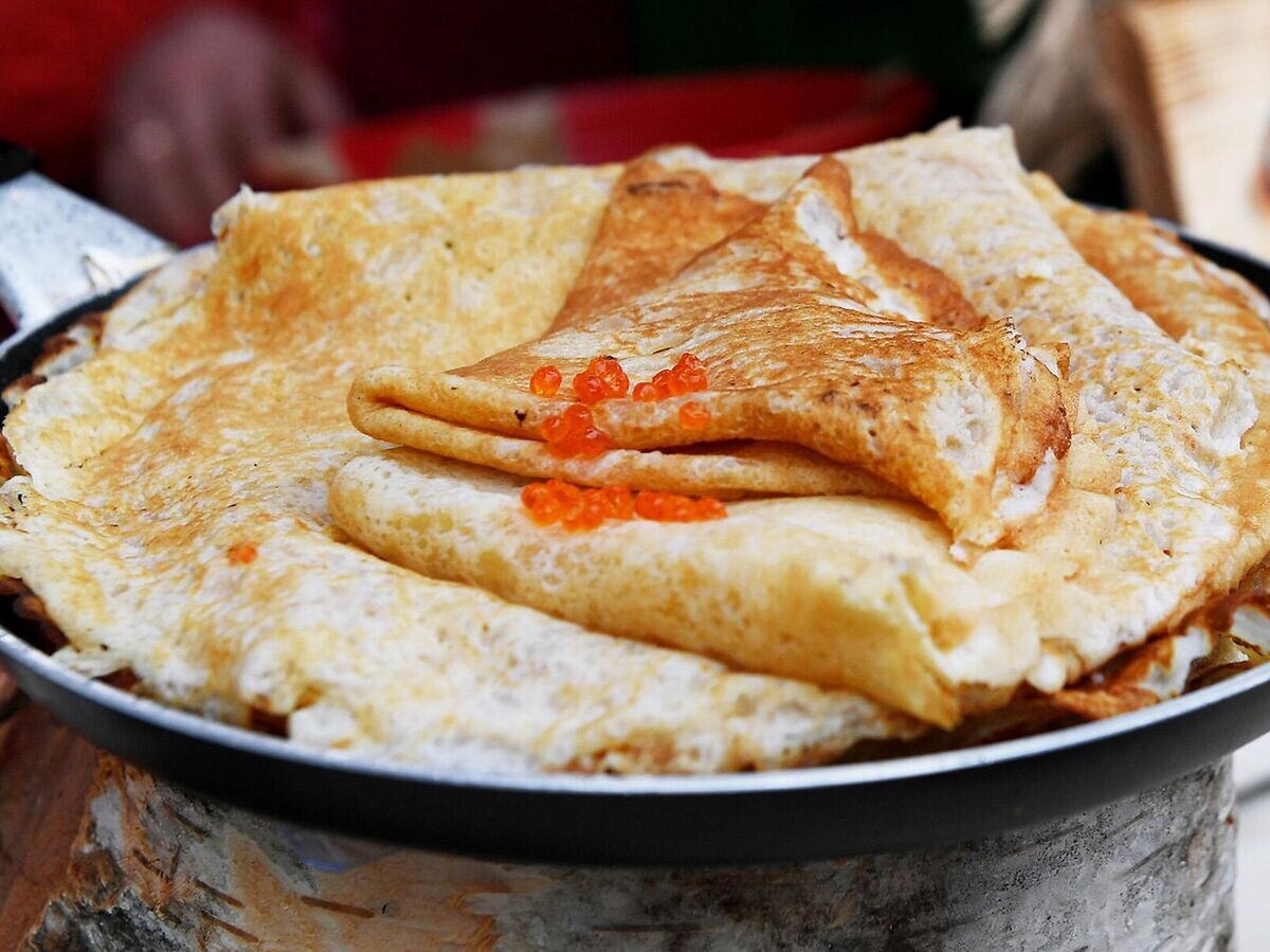    Блины с икрой© РИА Новости . Екатерина Чеснокова