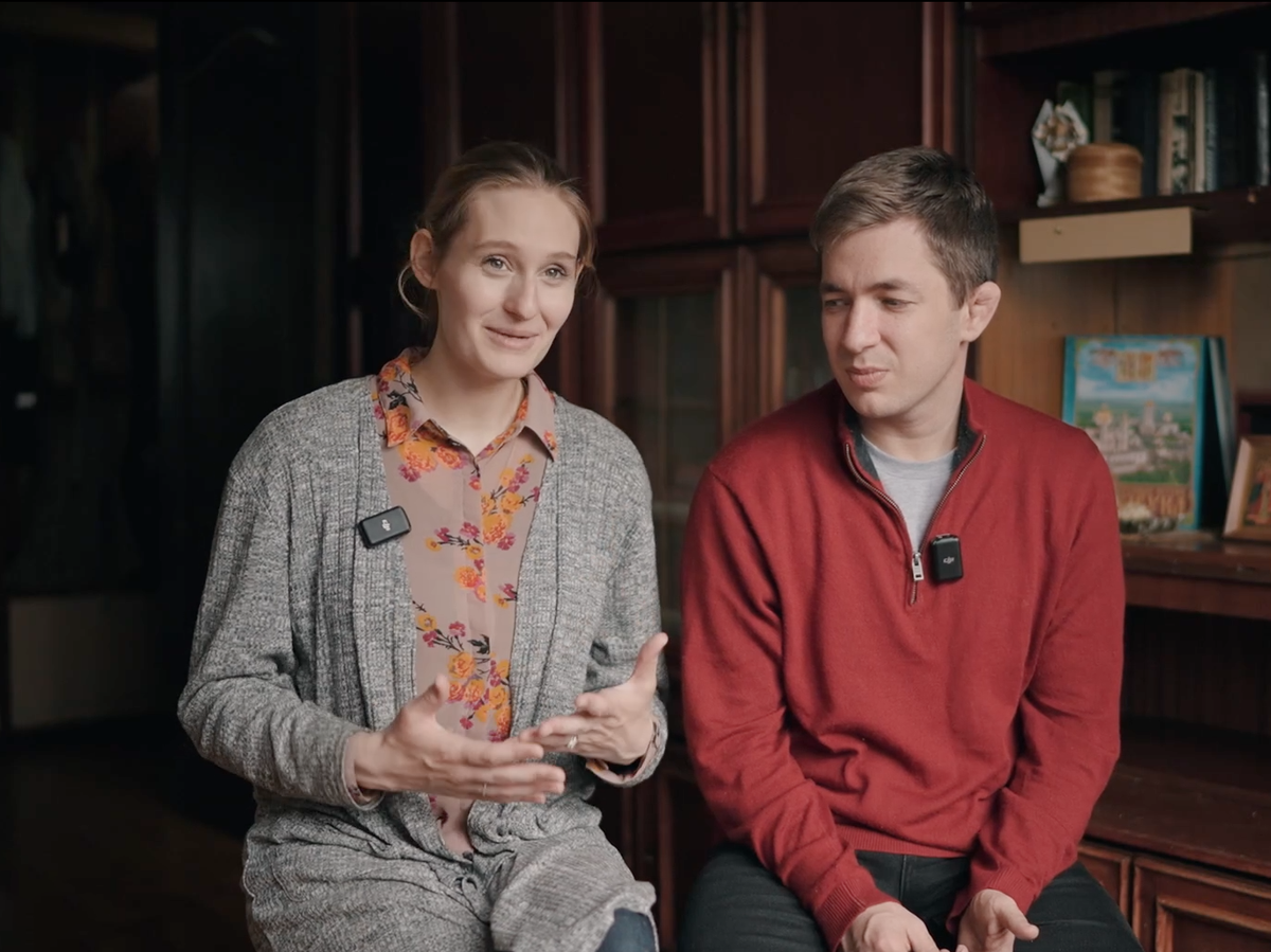    Семья Томпсонов. Кадр видео | © Russian Road/YoutTube