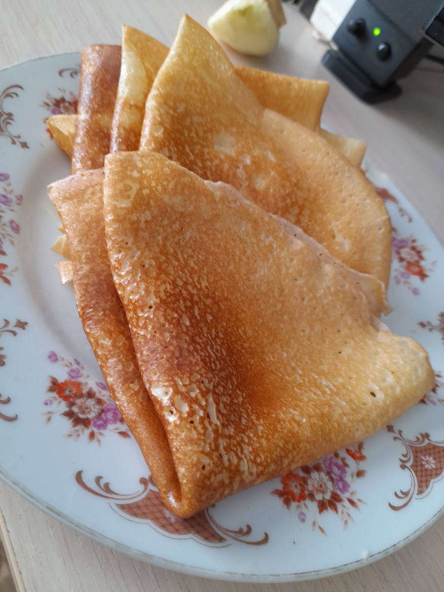 Блины в субботу 14 февраля, очень тоненькие