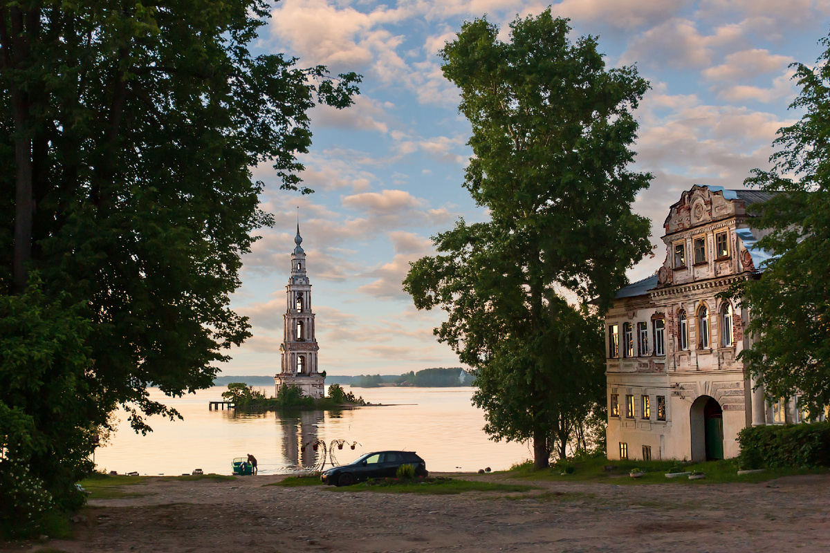 Калязин, площадь Преподобного Макария Калязинского