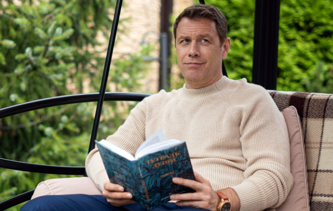 Кадр из сериала "Дьявол кроется в мелочах"