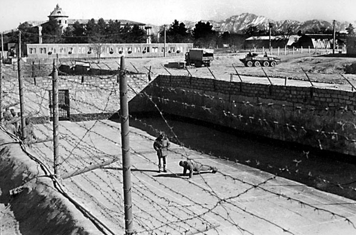 физо в наказание...