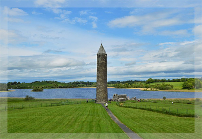 Девенская круглая башня.