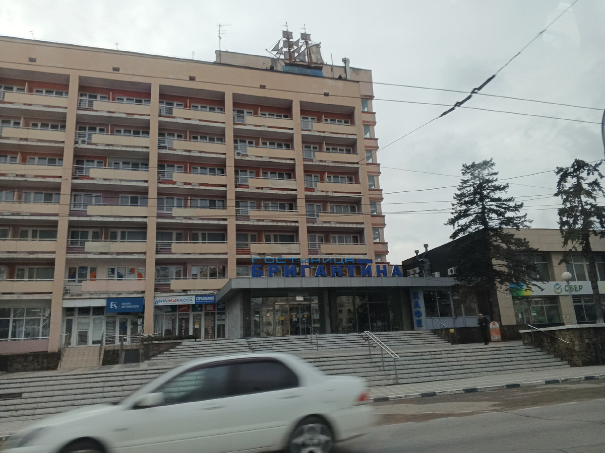 Выезжаем из города. Фото Галины Малышевой.