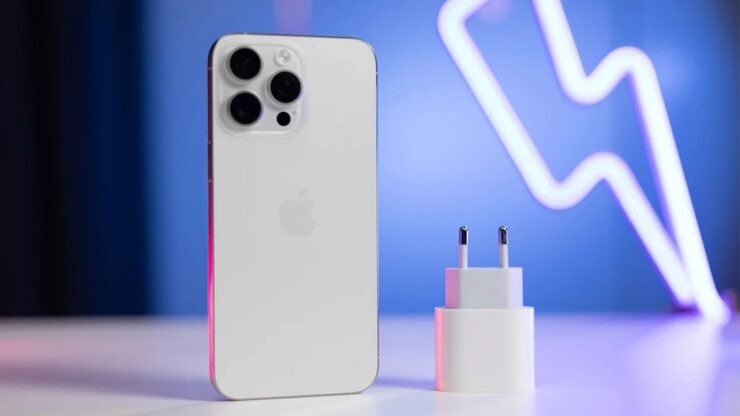    Используем только оригинальные аксессуары. Изображение: phonearena.com