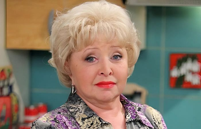 «Я бросила сына, чтобы играть»: 77-летняя Анна Фроловцева призналась в материнских ошибках, потеряла мужа