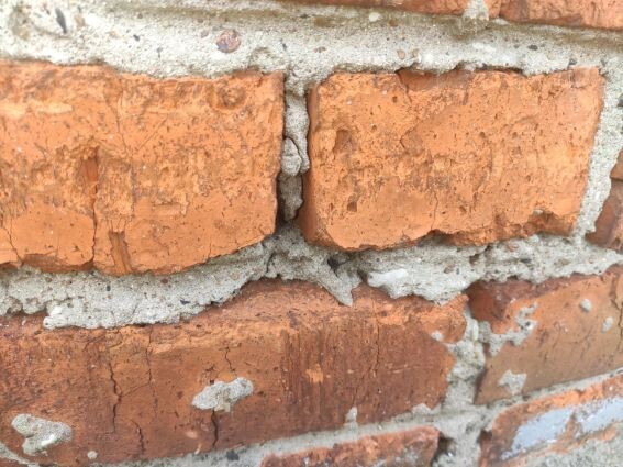Выветривание нраствора из кирпичной кладки