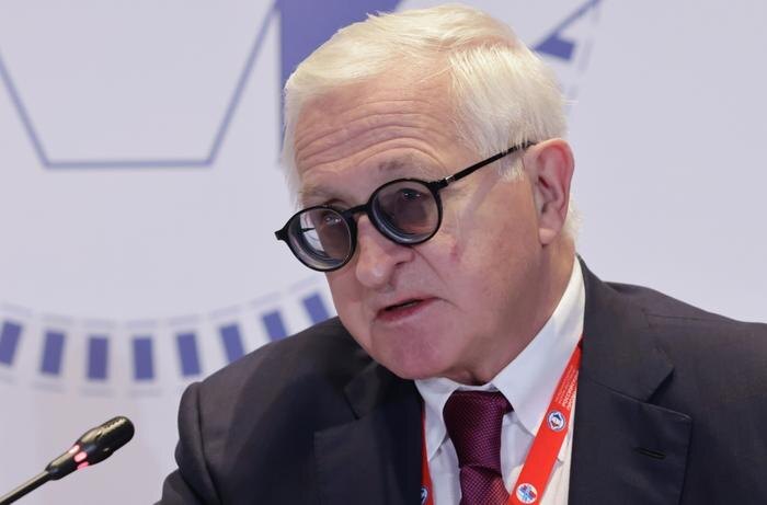 Обложка © РИА Новости / Анатолий Медведь