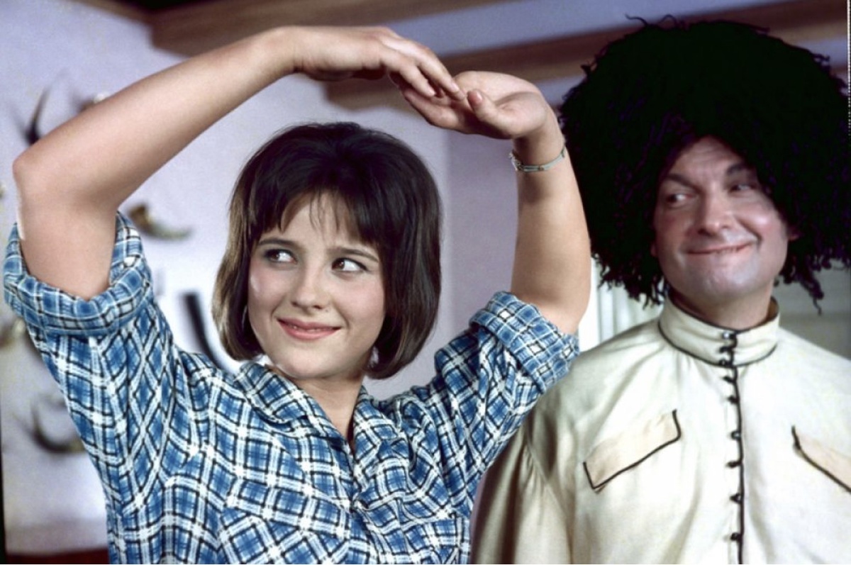 Наталья Варлей в роли Нины в фильме «Кавказская пленница»