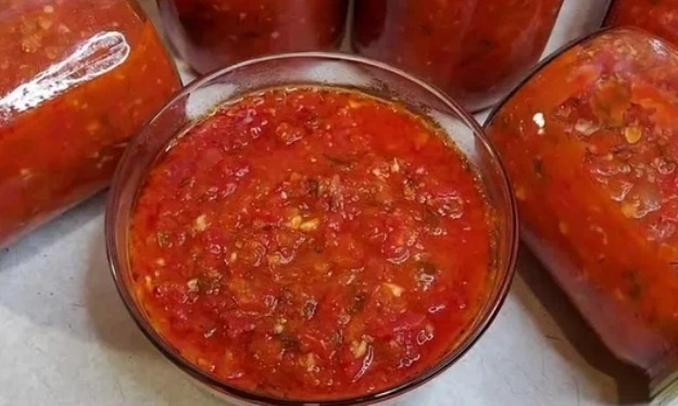 Аджика - готовим дома.