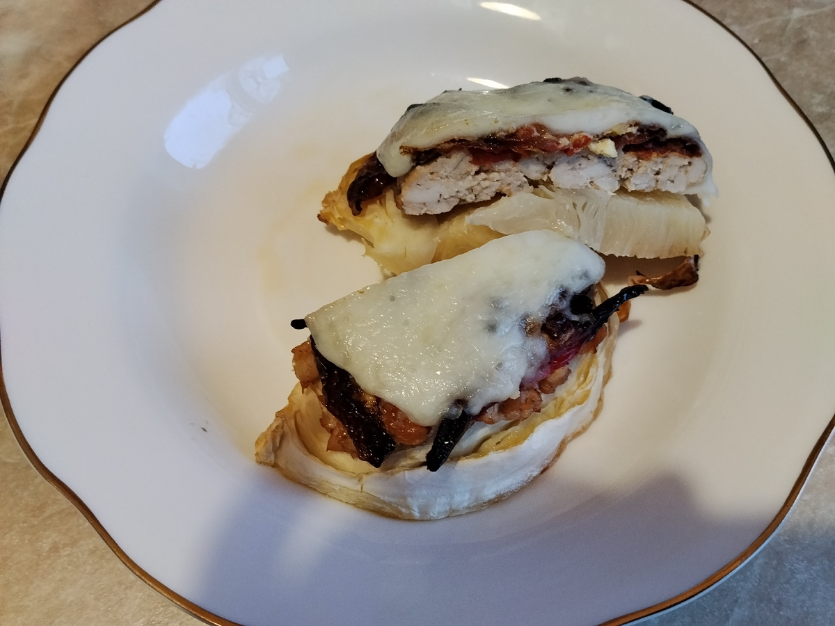 Моё фантазийное блюдо по мотивам интернета. В жиру ничего не плавает. Фото автора. 