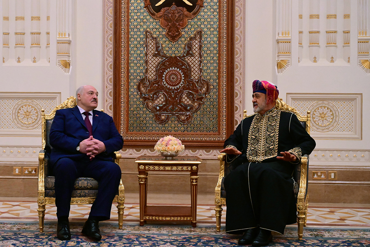 Александр Лукашенко и Хейсам бен Тарек в Маскате, декабрь 2024 года