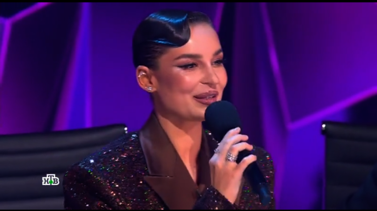 Скриншот- Кадр из шоу "Маска" за 15.02.2026 (НТВ)