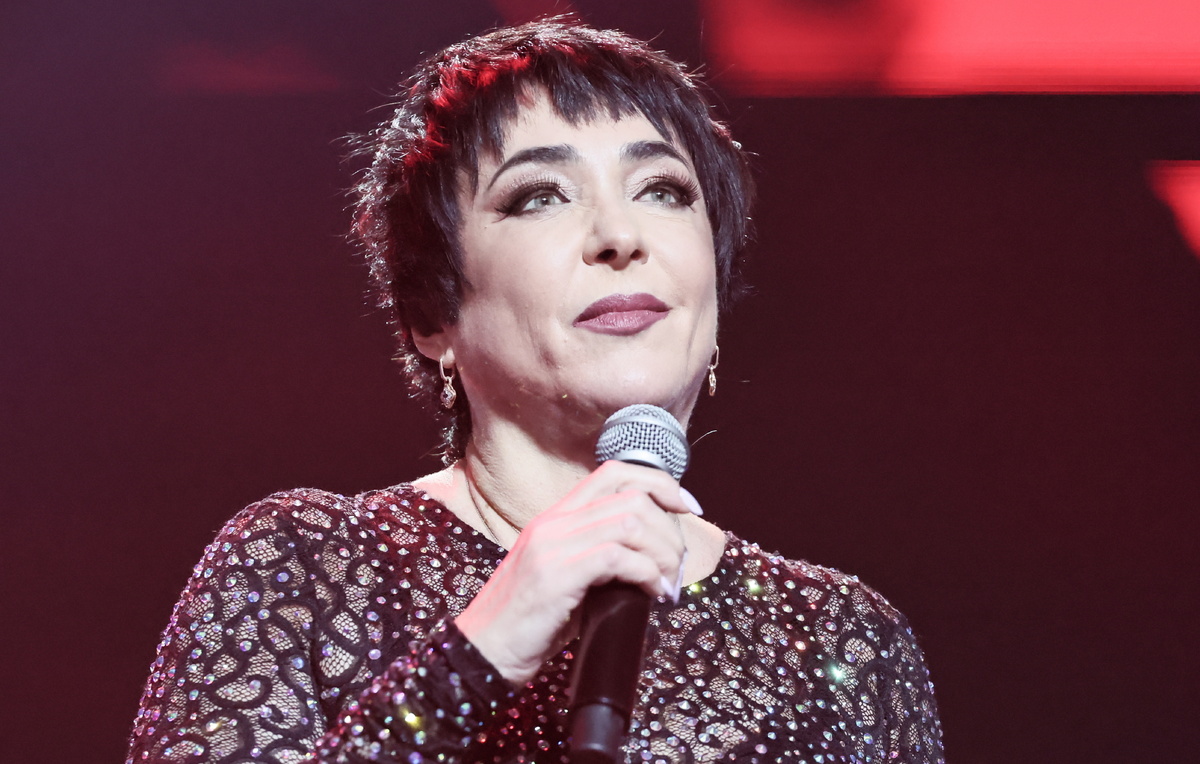    Лолита Милявская  Софья Сандурская/ТАСС