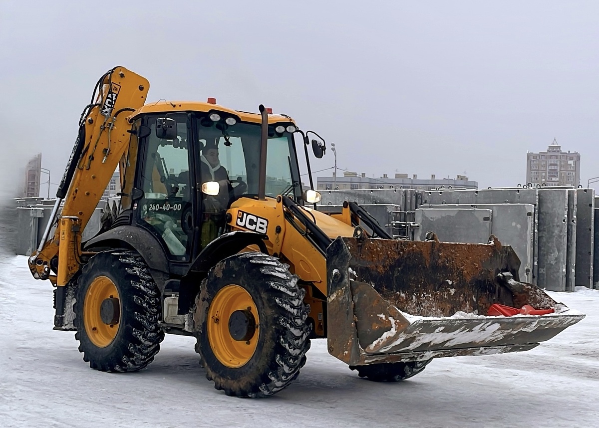 Обучение на трактор на площадке с Советсокм районе города Казани 