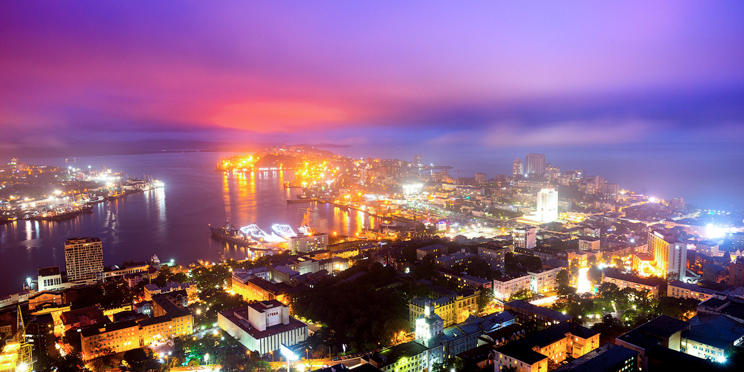 Как Владивосток ушел в небо: от готического замка до 44-этажного гиганта за 165 лет