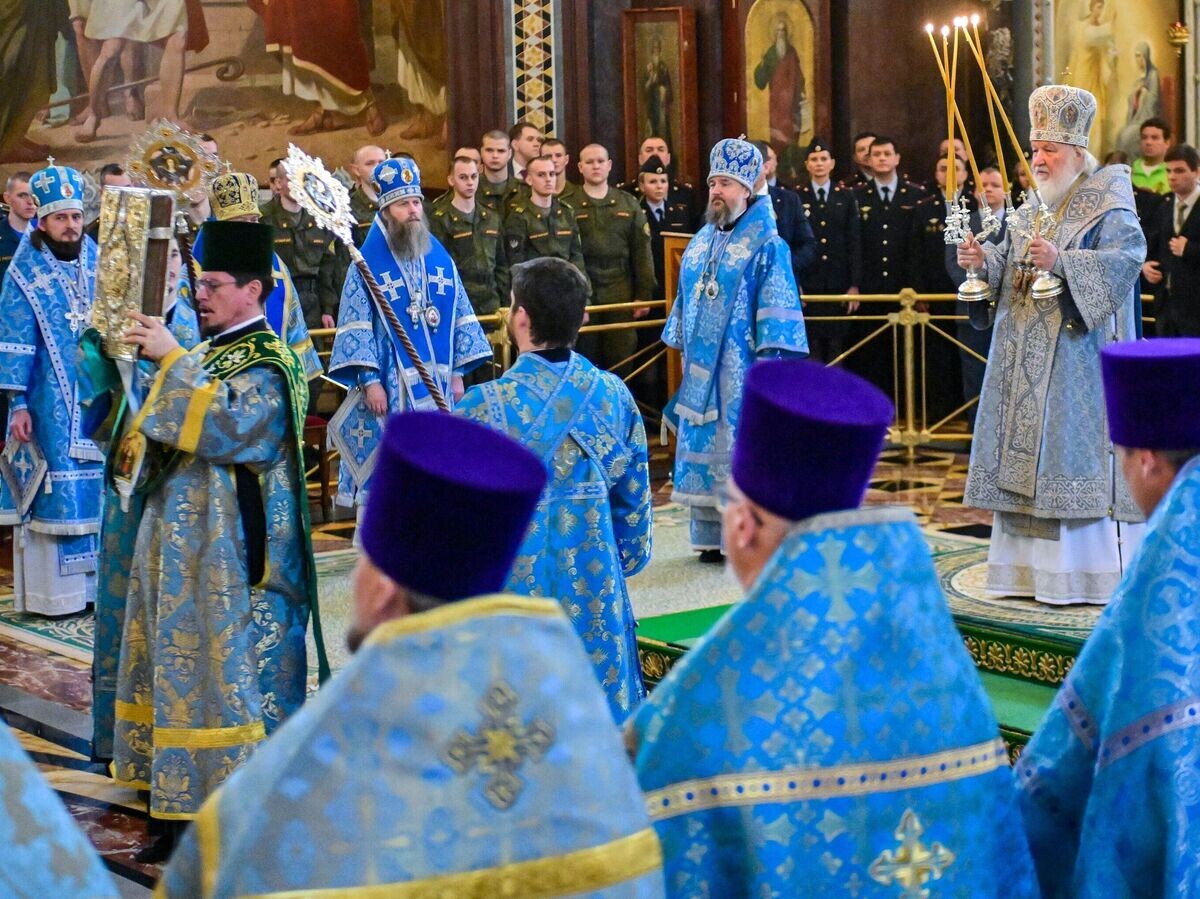    Патриарх Московский и всея Руси Кирилл во время Божественной Литургии в Храме Христа Спасителя в праздник Сретения Господня | © АГН "Москва" / Сергей Киселев