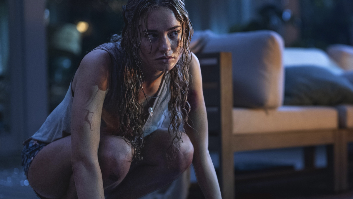 Кадр из фильма "Примат"