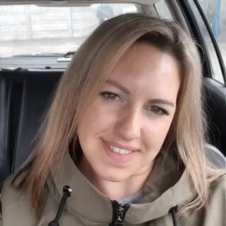 Соседка любила заходить за солью и застревать на час. Я начала сразу обуваться и говорить: «Ой, я как раз выхожу!» - визиты прекратились