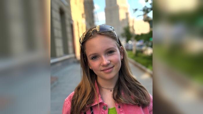 Обложка © Instagram (признан экстремистской организацией и запрещён на территории Российской Федерации)/betsy_real