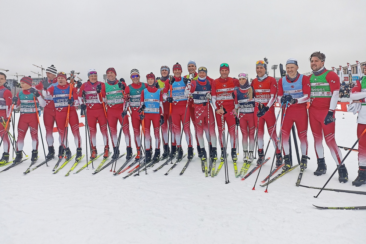    Участники "эстафеты звезд" в "Гонке Легкова". / Мария Павлова/РГ