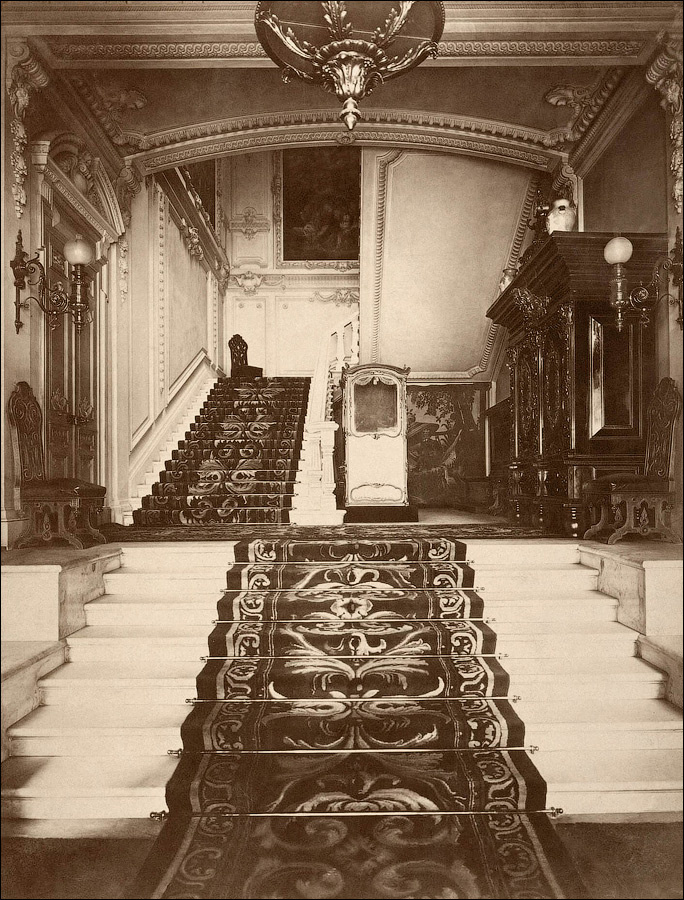 Парадная лестница. 1870 © Классен В. Е. / http://www.hermitagemuseum.org
