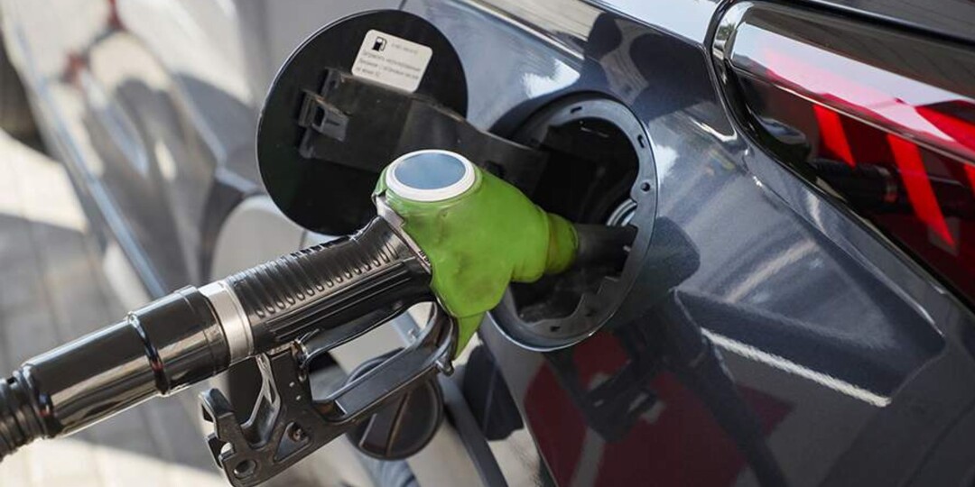 «Проверил сам и делюсь с вами»: Что будет, если смешать бензин АИ-92 и АИ-95 и рассказываю, почему многие водители так поступают