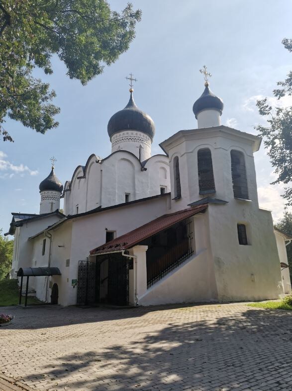 Храм Василия на горке 