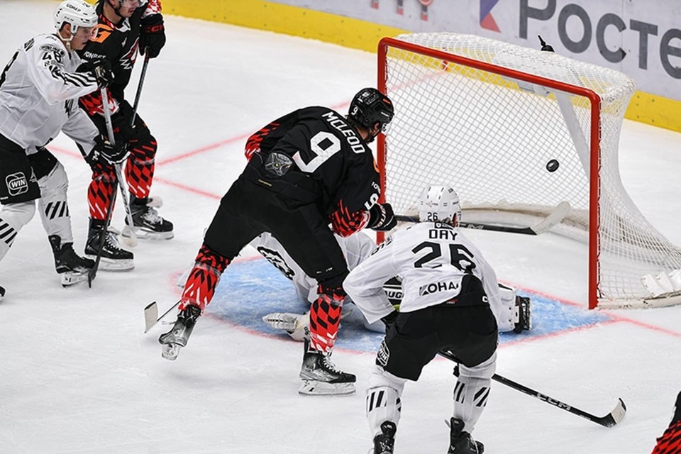    «Трактор» на выезде проиграл омскому «Авангарду» со счетом 2:6. Фото ХК «Авангард».