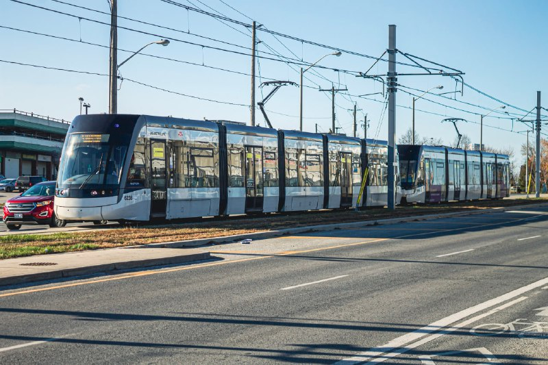 Трамвай Flexity Freedom от Alstom в Торонто. Источник: BrackishStowaway/wikimedia