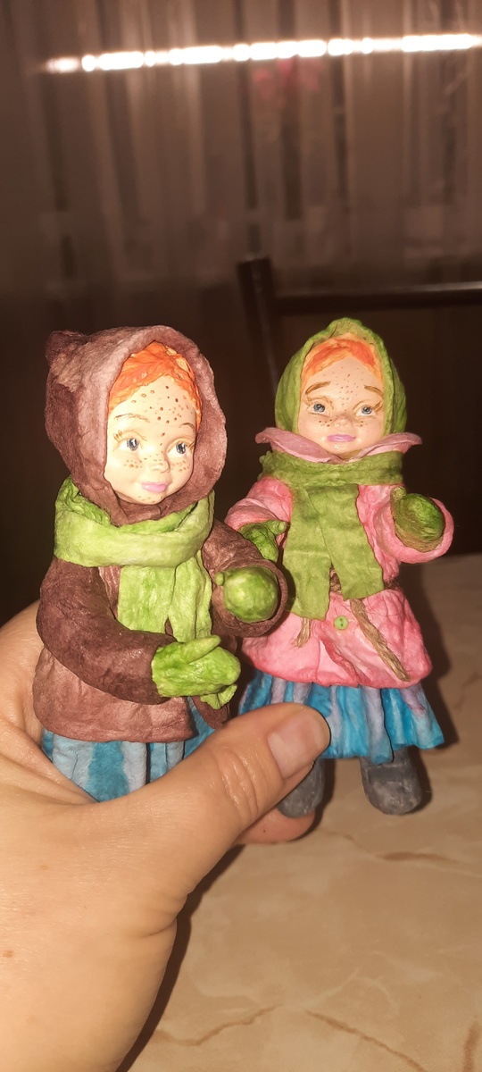 Ещё не закончены 😉 Затянула вата меня 😁