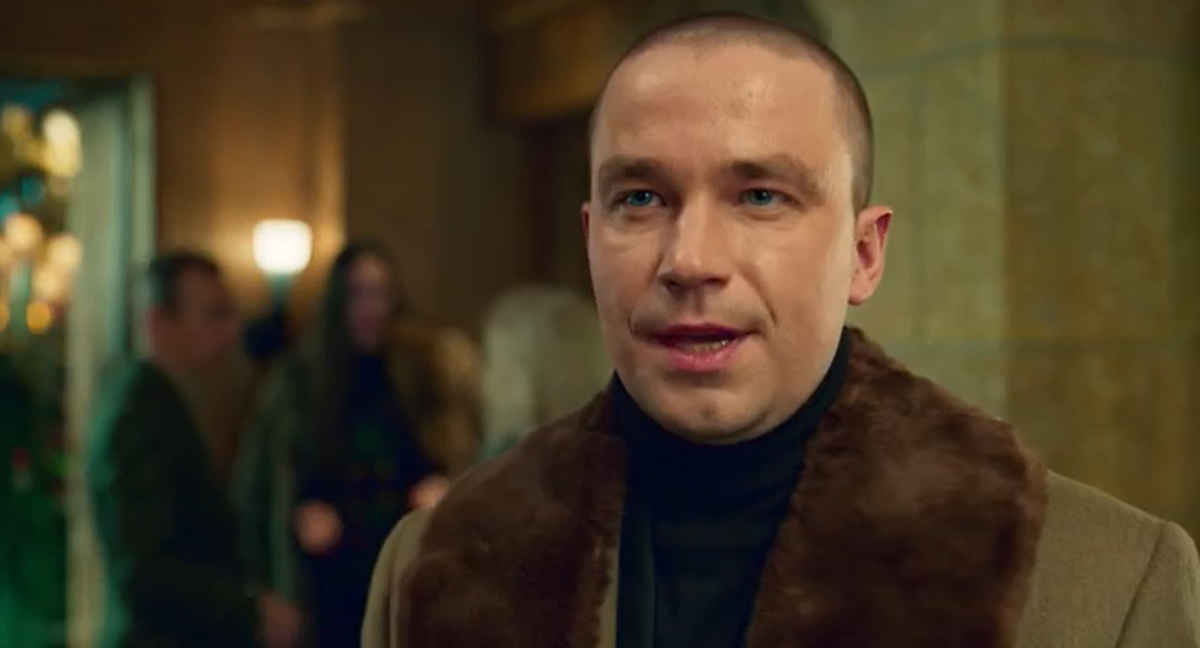 Кадр из «Дворца»